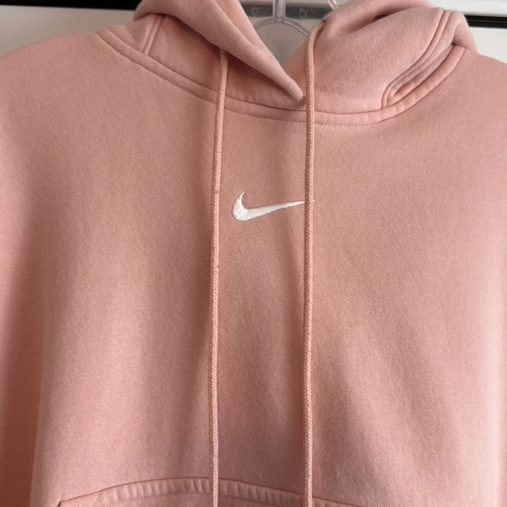 Nike Cropped Soft Pink Hoodie